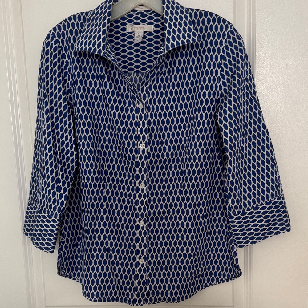Chico's Navy and White Geometric Button Down Shirt